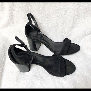 ZARA WOMAN Black Suede Square Heeled Sandals